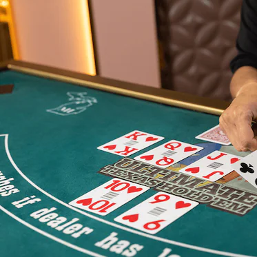 Live Poker